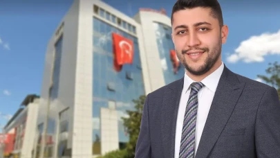 CHP'li Meclis Üyesi Murat Salman'ın İstifası: Kimdir, Neden Ayrıldı?