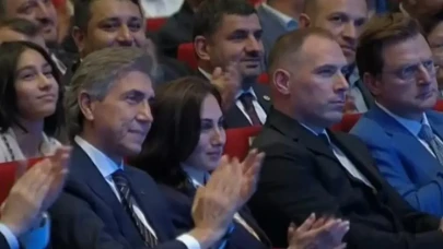 Cumhurbaşkanı Erdoğan duyurdu: İşte AK Parti'ye katılan son isim