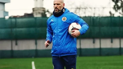 Fenerbahçe'de Beklenmedik Ayrılıklar Yaşanıyor!