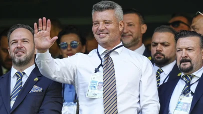 Kongre kısa süreli durdu