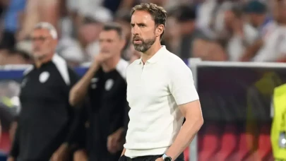 Gareth Southgate: İngiliz Futbolunun Başarılı Yüzü ve Yönetimindeki Yükselişi
