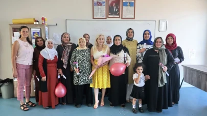 Güçlü Kadınlar, Güçlü Gelecek: Konak'ta Mezuniyet Heyecanı