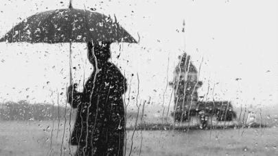 İstanbullular dikkat! Akşam saatlerinde gök gürültülü sağanak yağış geliyor! İşte 15 Eylül 2025 İstanbul hava durumu...