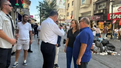 İzmir'de CHP'li Belediye Başkanları Arasındaki Çöp Sorunu: Suçlamalar Karşılıklı Olarak Yapıldı
