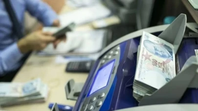 MASAK’a iki yetki birden: Banka hesaplarını anlık izleyip dondurabilecek!