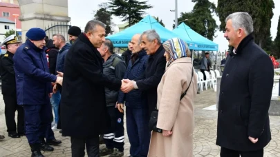 Trabzon Valisi Şahin, şehitleri ziyaret edip dualar etti, hatıraları yad edildi