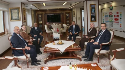 Ekonomi ve Enerji Bakanı Amcaoğlu, Rize Valisi Baydaş’ı ziyaret etti