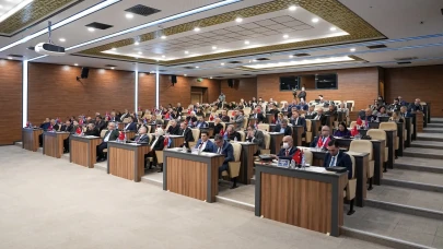 Trabzon Ortahisar Belediyesi 2026'nın ilk toplantısını gerçekleştirdi, şeffaflık vurgulandı