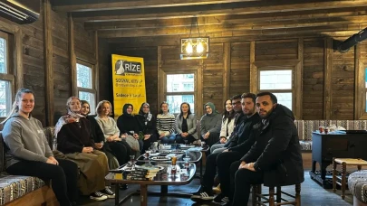 Rize Yeşilay'dan Ailelere Bağımlılıkla Mücadele Eğitimi Verildi