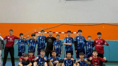 Erzurum'un Hentbol Takımı, Yıldız Erkekler İl Müsabakaları'nda Şampiyon Oldu