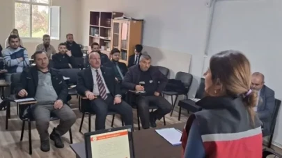 Artvin'de kadına yönelik şiddetle mücadele için din görevlilerine eğitim verildi