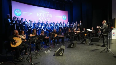 Trabzon'da Türk Sanat Müziği Konseri Sanatseverlerden Tam Not Aldı