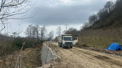 Trabzon'da Bozuk Yollar Tarih Oluyor, Büyükşehir Çalışmalara Devam Ediyor