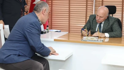 Erzurum Büyükşehir Belediyesi, Halk Günü'nde vatandaşların görüşlerini dinledi