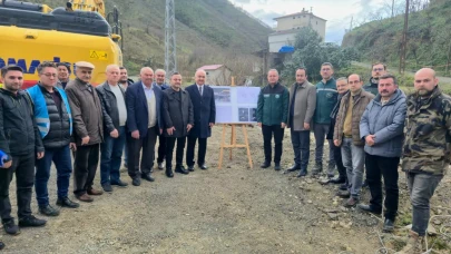 Bölge Müdürü Kişi, Melikli Köprüsü inşaatında incelemelerde bulundu, taşkın riski azaltılacak.