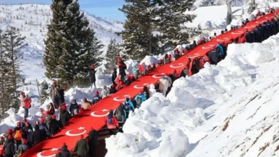Sarıkamış Şehitlerini Anma Etkinliği 6. Kez Gerçekleşti, Kahramanlarımız Saygıyla Yad Edildi