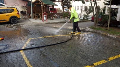 Arsin Belediyesi, Temizlik Ekipleriyle Tertemiz Bir Gelecek İçin Çalışıyor