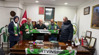 Yeşilay'dan Artvin Spor Kulübü'ne Ziyaret: Bağımlılıkla Mücadelede Sporun Rolü Vurgulandı