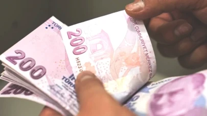 Emeklilere Cazip Zam! 20.000 TL İçin Geri Sayım başladı! 16.881 TL Alanlar İçin Ödeme Takvimi Açıklandı!