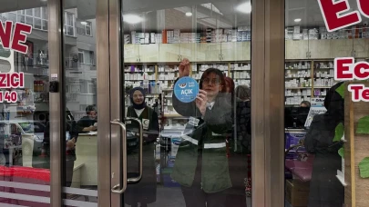 Rize'de Yeşilay Kadın Komisyonu, esnafa bağımlılıkla mücadele için bilgilendirme ziyareti yaptı