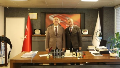 DOKAP Başkanı Gültekin, Pazar Belediyesi'ni ziyaret etti ve projeleri değerlendirdi