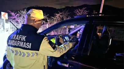 Ordu'da 19-25 Ocak'ta Yapılan Asayiş Faaliyetlerinde 58 Şüpheli Yakalandı, Uyuşturucu ve Kaçak Sigara Ele Geçirildi.