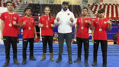 Vanlı sporcular, Muaythai Bölge Şampiyonası’ndan derecelerle döndü
