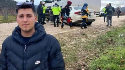 Eğirdir’de feci kaza: 2 genç hayatını kaybetti