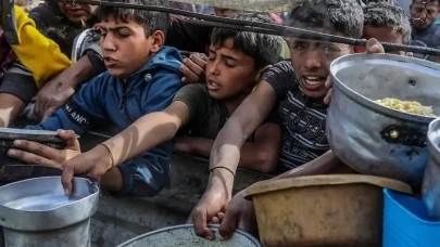 Gazze'de insani kriz: 70 bin ölü, aileler açlıkla mücadele ediyor