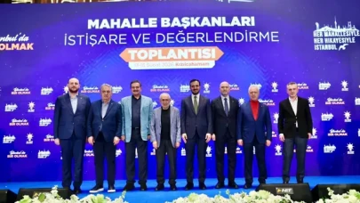 AK Parti'den Mahalle Başkanları İçin İstişare ve Değerlendirme Kampı Düzenlendi