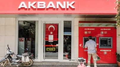 Akbank’tan Emeklilere Müjdeli Haber: 200 Bin TL Kredi Fırsatı!