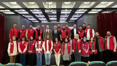 Erzurum'da Gençlik Toplantısı: Hedefler ve Gelecek Projeler Üzerine Görüşüldü