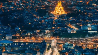 Tiflis’in kalbine yolculuk: Gezilecek yerler ve tadılması gereken lezzetler