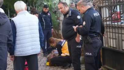 Antalya'da uyuduğu sırada yangın çıktı: Zile basan komşulara uyandı