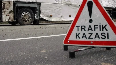 Rize'de feci kaza! İki tır çarpıştı: 4 yaralı