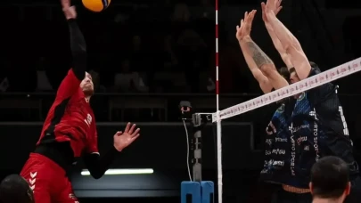 Bursa, Spor Toto'yu 3-2 yenerek ligdeki konumunu güçlendirdi!