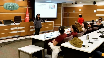 Bornova'da Toplumsal Cinsiyet Eşitliği Eğitimi Gerçekleşti!