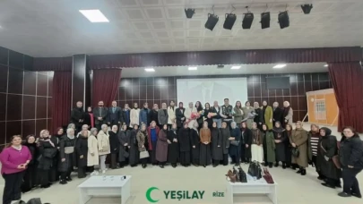 Rize Yeşilay’dan Ardeşen’de Bağımsızlık Seminerine Katılım