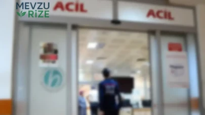 Çal'da çöp kamyonuna sıkışan temizlik işçisi hastanede hayatını kaybetti