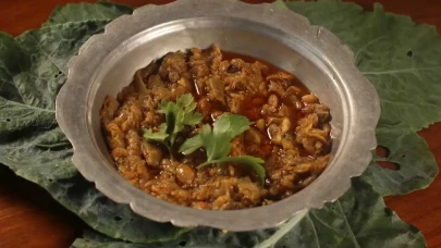 Karadeniz Sofralarının Pratik Lezzeti: Turşu Tavalı