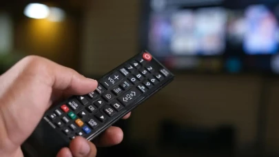 6 Şubat 2026 Cuma reyting sonuçları | Taşacak Bu Deniz, Kızılcık Şerbeti, Arka Sokaklar dün en çok ne izlendi?