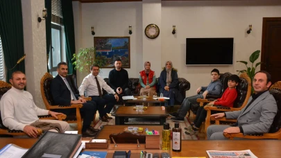 Yomra’da Gençlik Projeleri Kaymakamlıkta Değerlendirildi