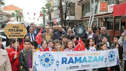 Çayırova’da Ramazan yürüyüşü düzenlendi