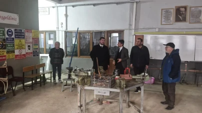 AK Parti Artvin İl Başkanlığı TOBB Mesleki ve Teknik Anadolu Lisesi’ni Ziyaret Etti