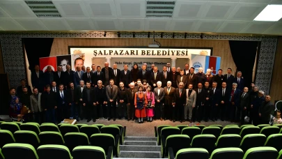 Şalpazarı’nda Hizmet Değerlendirme Toplantısı: Tahir Şahin Muhtarların Taleplerini Dinledi