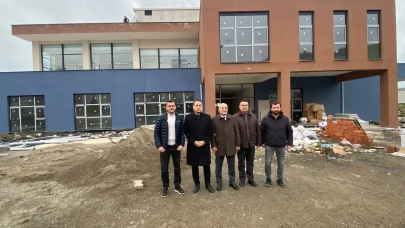 Çarşıbaşı'nda Yeni Sosyal Tesis ve Kütüphane İnşaatı Devam Ediyor