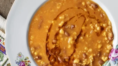 Bal Kabağı Çorbası: Ramazan'da Geleneksel Lezzetlerin Modern Yorumu