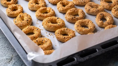 Berat Kandiline özel kandil simidi tarifi! Şefin elinden birebir tutan tarif