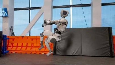 Boston Dynamics, Atlas’ın yapabildiklerini gösteren yeni bir video paylaştı