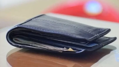 Cüzdanınızda Bulunmaması Gereken 6 Eşya
